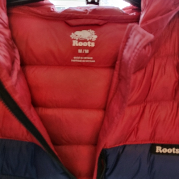 Roots colour blocked duck down packable puffer jacket  (medium) - Picture 6 of 6